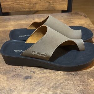 Aerothotic Women’s Taupe Slide Sandals - Cushioned Casual Comfort